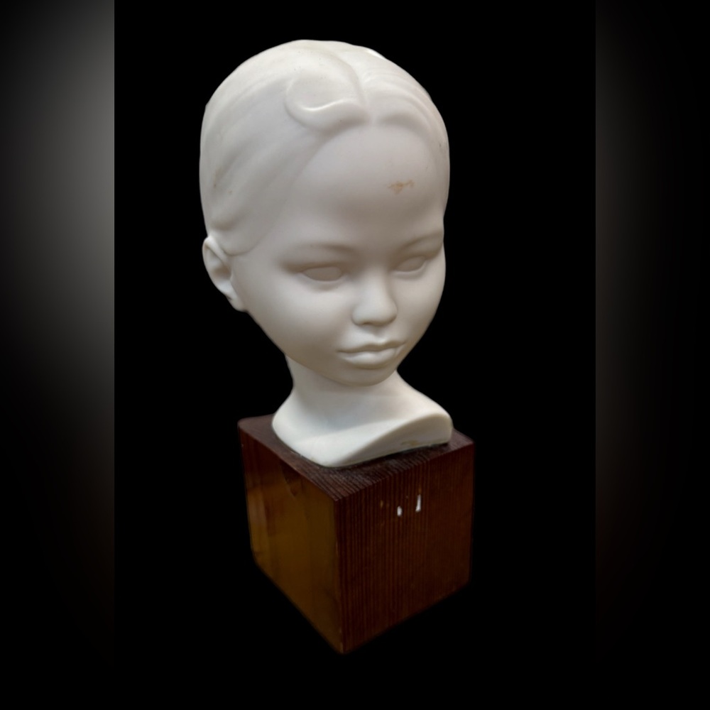 Vintage CYBIS  porcelain Girl head bust on wood base figures 9.5